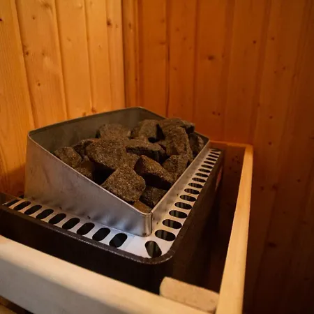 Drumul Domnisorilor C * Busteni